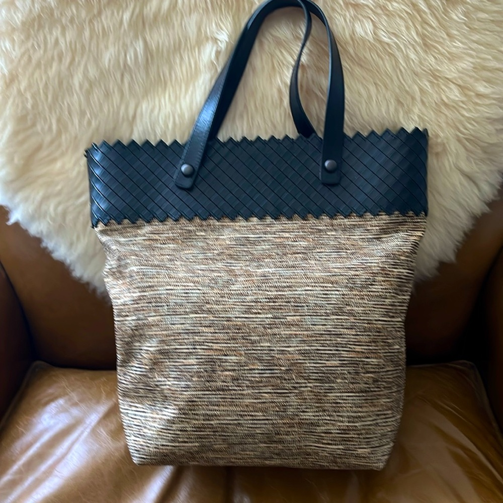 🔥HOST PICK🔥 Bottega Veneta tote